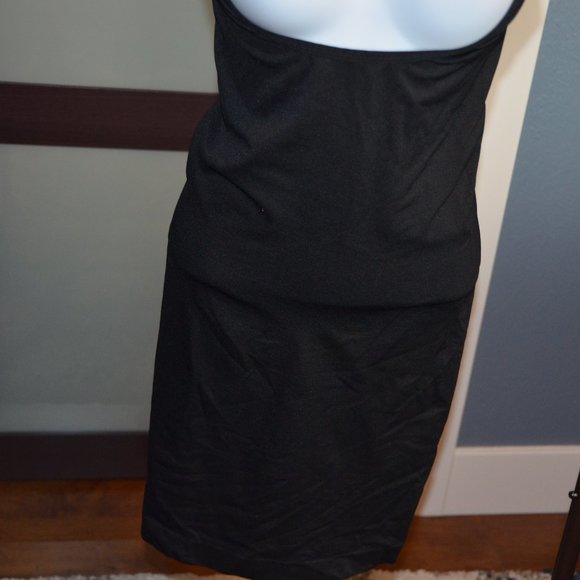 Slip - Picture 4 of 5